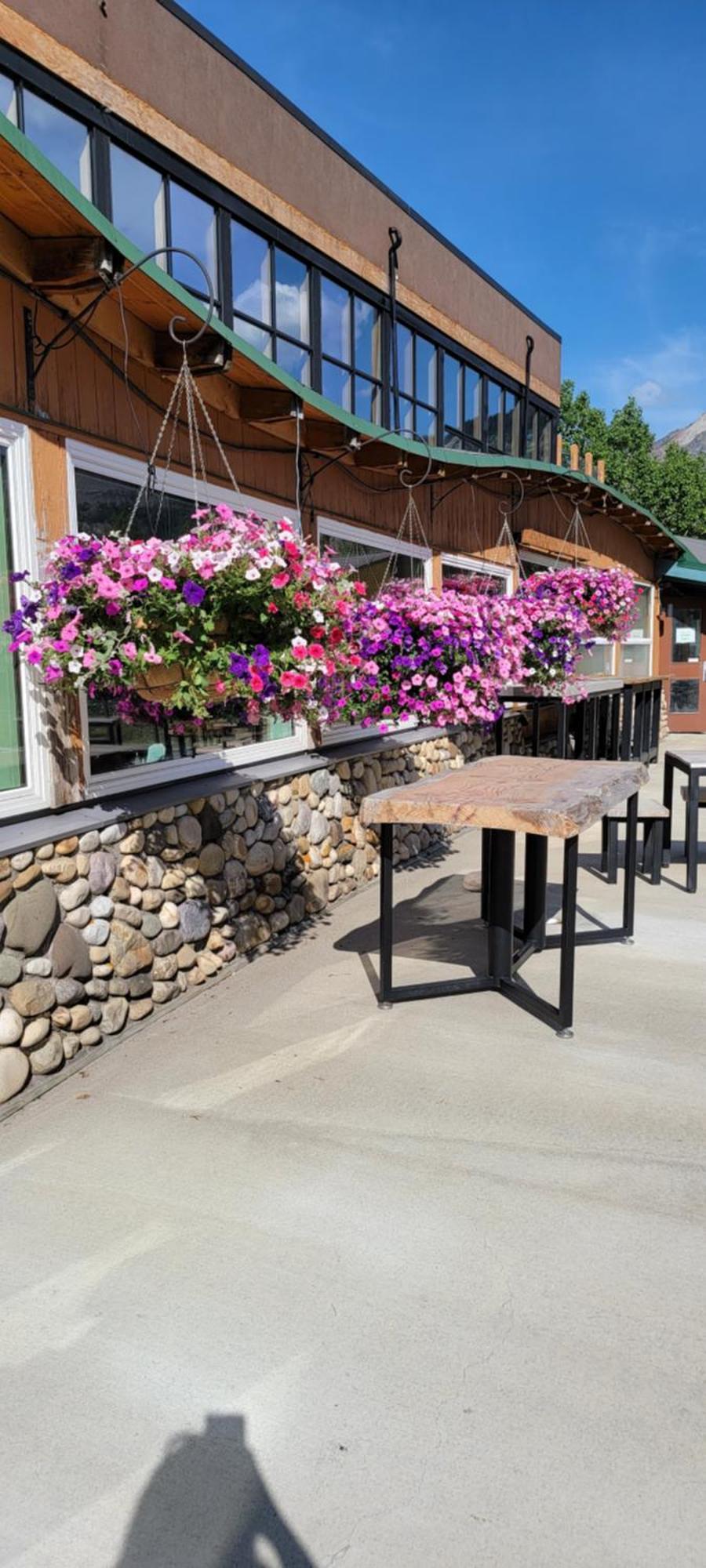 Waterton Lakes Lodge Resort エクステリア 写真