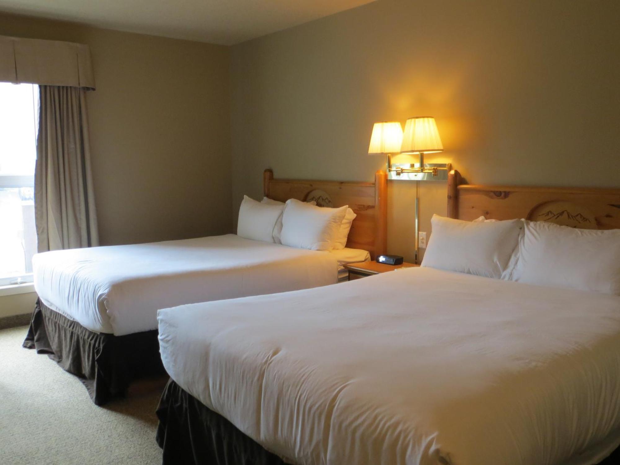 Waterton Lakes Lodge Resort 部屋 写真