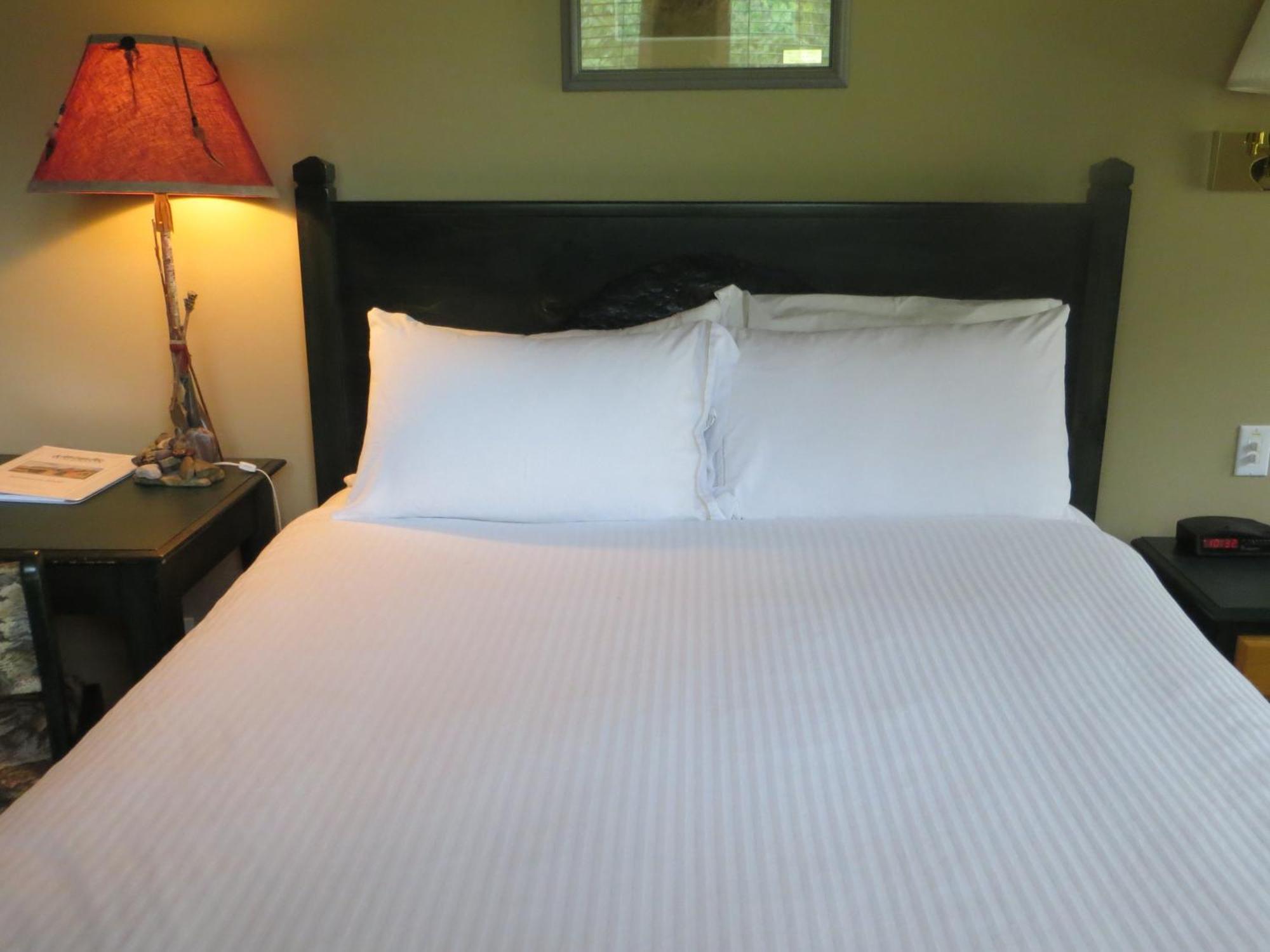 Waterton Lakes Lodge Resort 部屋 写真